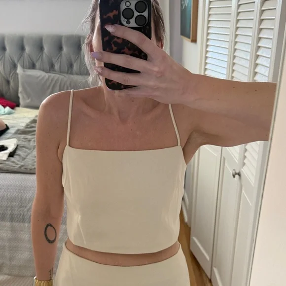 Women's Cream High-Slit Pleated Maxi Skirt and Matching Cropped Shirt - Picture 2 of 8